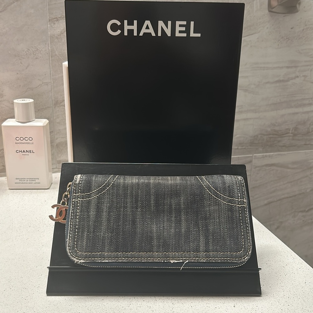 Chanel Denim wallet - Picture 10 of 11